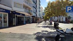 35 - Rosas - Paseo Maritime et Plage Nova